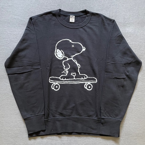 Uniqlo x KAWS Other - KAWS x Uniqlo x Peanuts Snoopy Skateboarding Sweatshirt